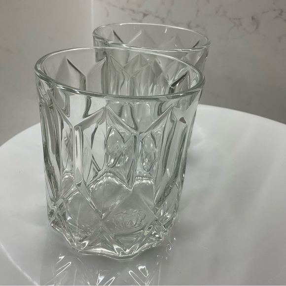 Crown Royal diamond cut whiskey glasses set of 2 - Picture 7 of 11
